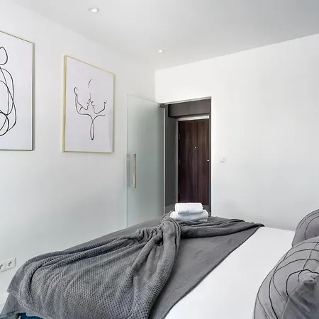 El - Gemini Apartment